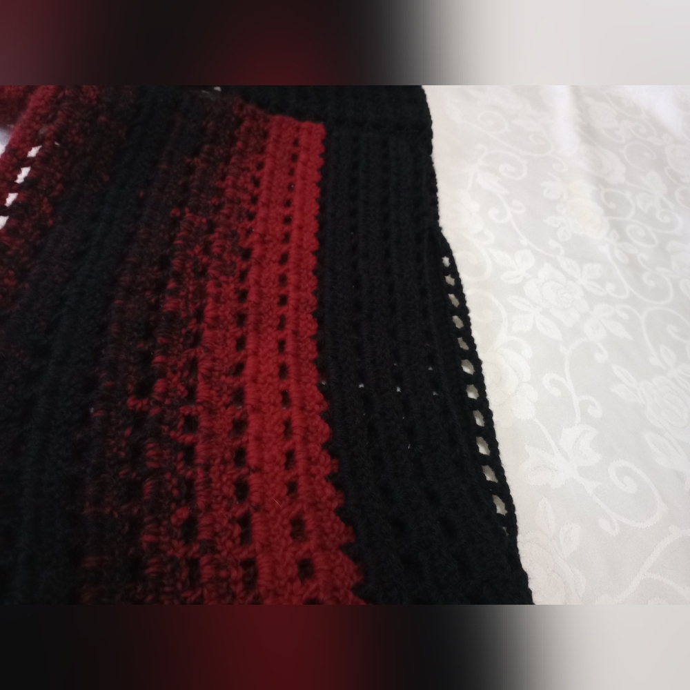 Handmade Knit Long Sleeve - Picture 7 of 15